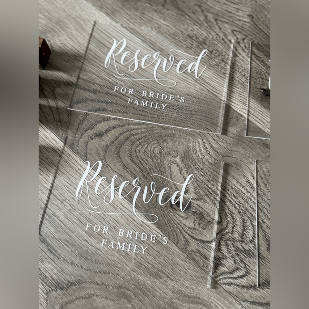 4 Reserved Acrylic Table Signs with Wood Base - Clear - Picture 5 of 10